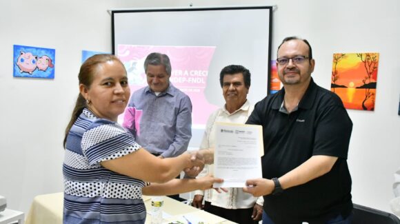 Programa “Volver a Crecer” libera de adeudos a productores de Mocorito, Sinaloa