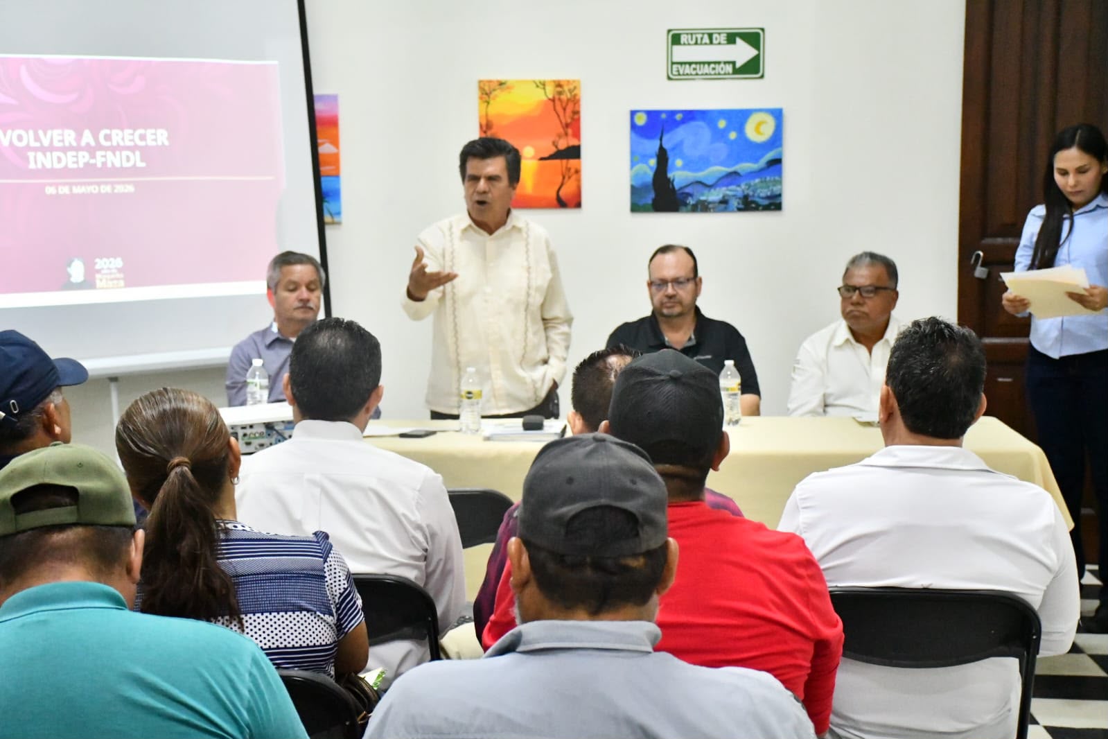Benefician a productores de Mocorito con el programa "Volver a Crecer"