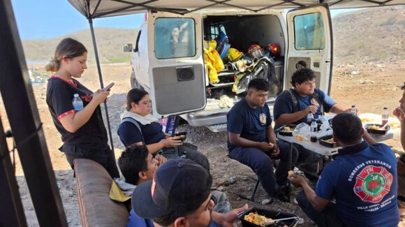 Mazatlán, Sinaloa tiene héroes detrás del humo; así fueron cinco días de lucha contra el incendio del basurón