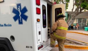 Bomberos Veteranos de Villa Unión atienden emergencias