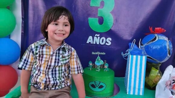 Familiares buscan desesperadamente a Aldo Emiliano, niño desaparecido en playa Las Glorias, Guasave, Sinaloa