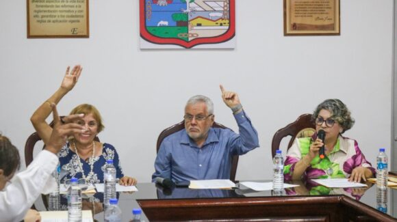 Cabildo de Escuinapa renueva áreas clave; aprueba por unanimidad nuevo tesorero y titular de Atención Ciudadana
