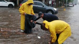 cae lluvia en los mochis calles inundadas pc