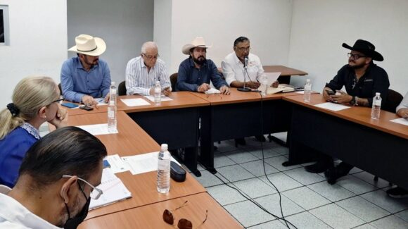 Se mantiene Sinaloa libre de gusano barrenador; Cefpps fortalece acciones preventivas con capacitación especializada