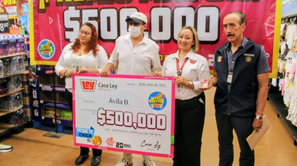 Fue por cerveza y terminó ganando 500 mil pesos; Casa Ley otorga el Premio Mayor con la Lotto Ley ‘Pa que te caiga el 20’
