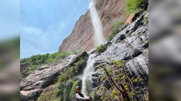 Cascada El Salto en Choix, sigue atrayendo senderistas; alcaldesa recomienda mucho autocuidado