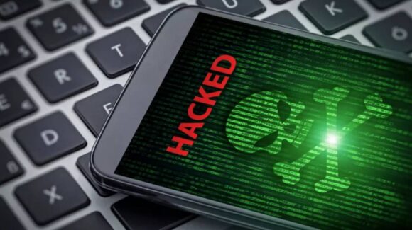 Cómo saber si un celular está siendo ‘hackeado’ o espiado: estas 5 señales son comunes
