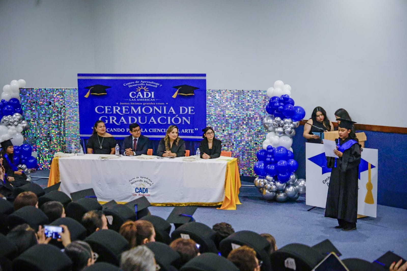 CADI Las Américas gradúa a nueva generación de primaria