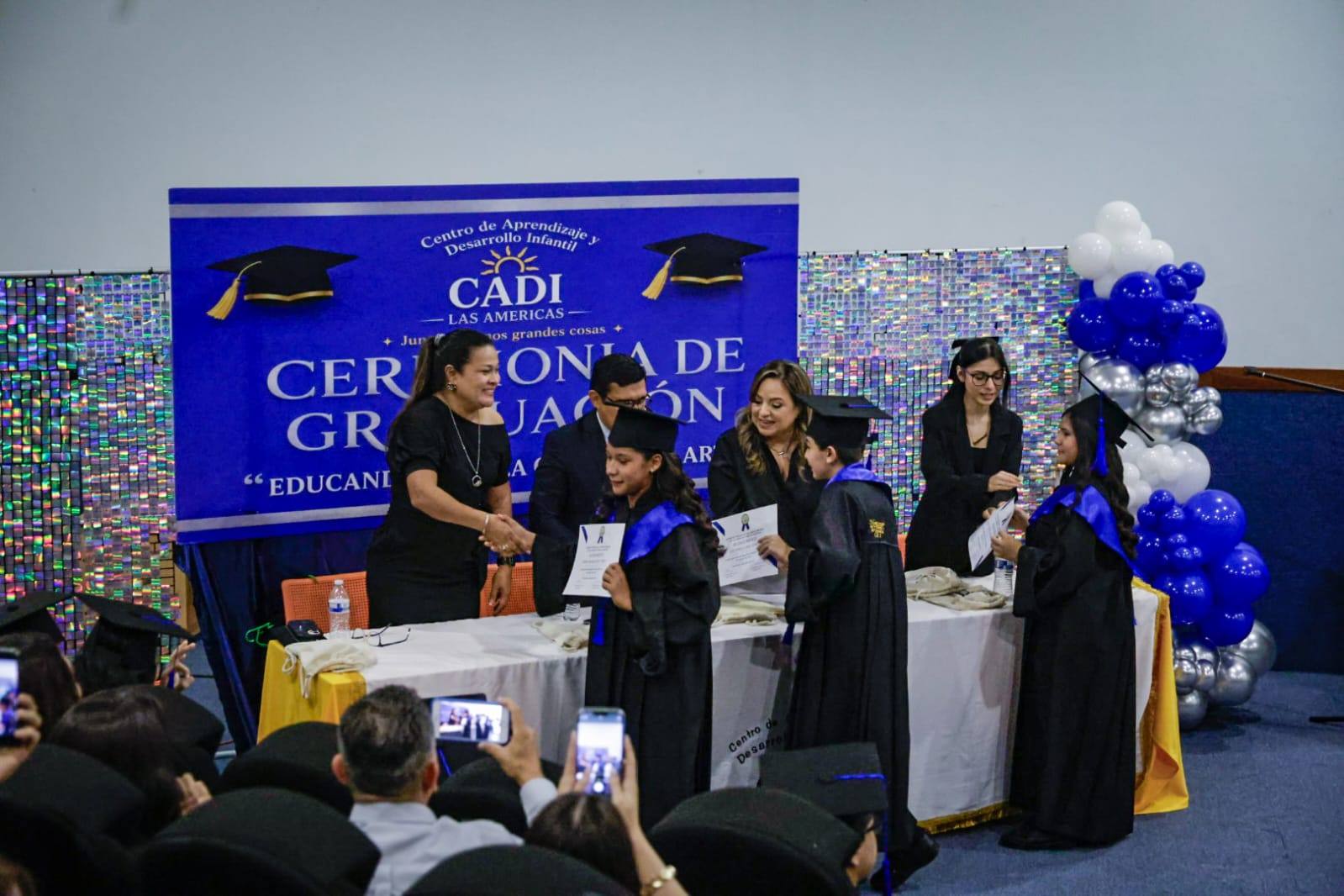 CADI Las Américas gradúa a nueva generación de primaria