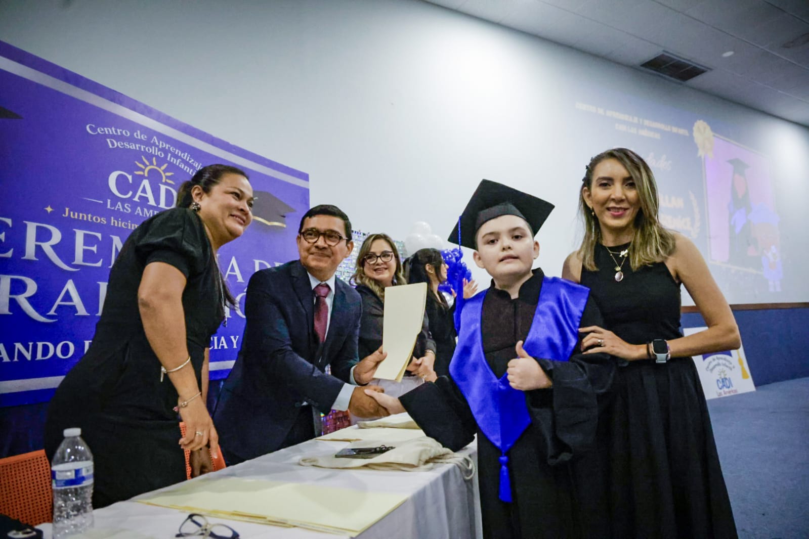 CADI Las Américas gradúa a nueva generación de primaria