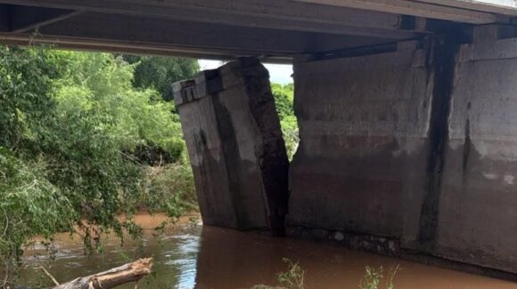 ¡Tome precauciones! Puente Alemania en Pericos, Mocorito, presenta daños estructurales; Ayuntamiento da seguimiento