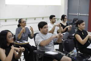 Invita la Sectur a cursos de Lengua de Señas Mexicanas