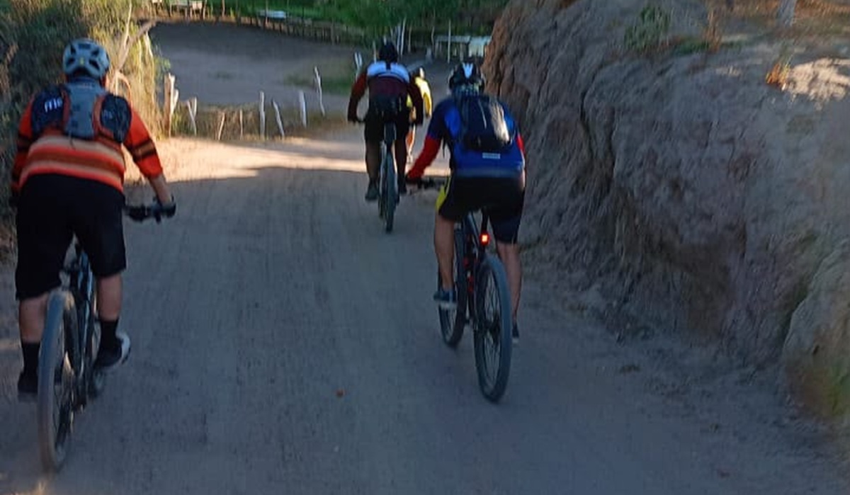 Club Legión MTB de Los Mochis llama a cuidar del Cerro de la Memoria