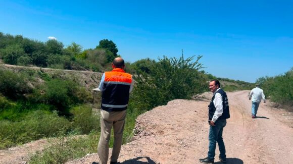 Prohíbe Coepris consumo de agua del canal Cahuinahua, en El Fuerte, Sinaloa; confirma contaminación