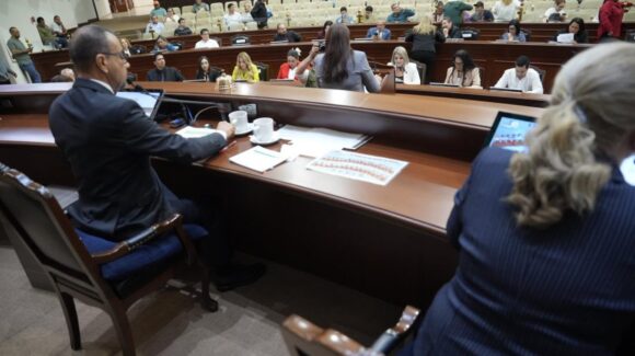 Congreso de Sinaloa incorpora a la Constitución estatal reforma para fortalecer lineamientos y la función judicial