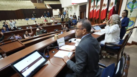 Reestructura Congreso de Sinaloa 13 comisiones tras licencias de diputados por aspiraciones políticas en Morena