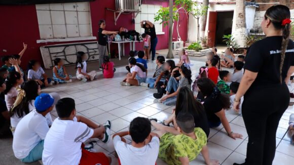 Más de 300 niñas y niños inician Cursos de Verano 2026 en los CIDS de DIF Mazatlán