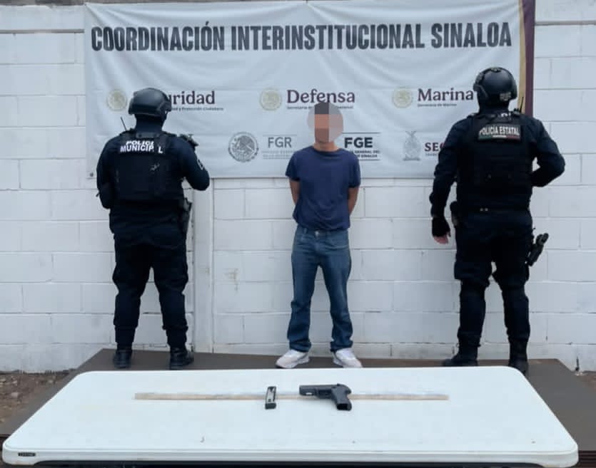 Detienen a un hombre que acababa de despojar una camioneta en Culiacán