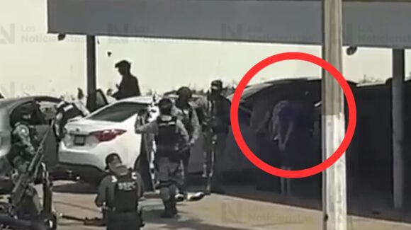 Hay tres armados detenidos y un carro con placas sobrepuestas asegurado, tras persecución a balazos en Culiacán