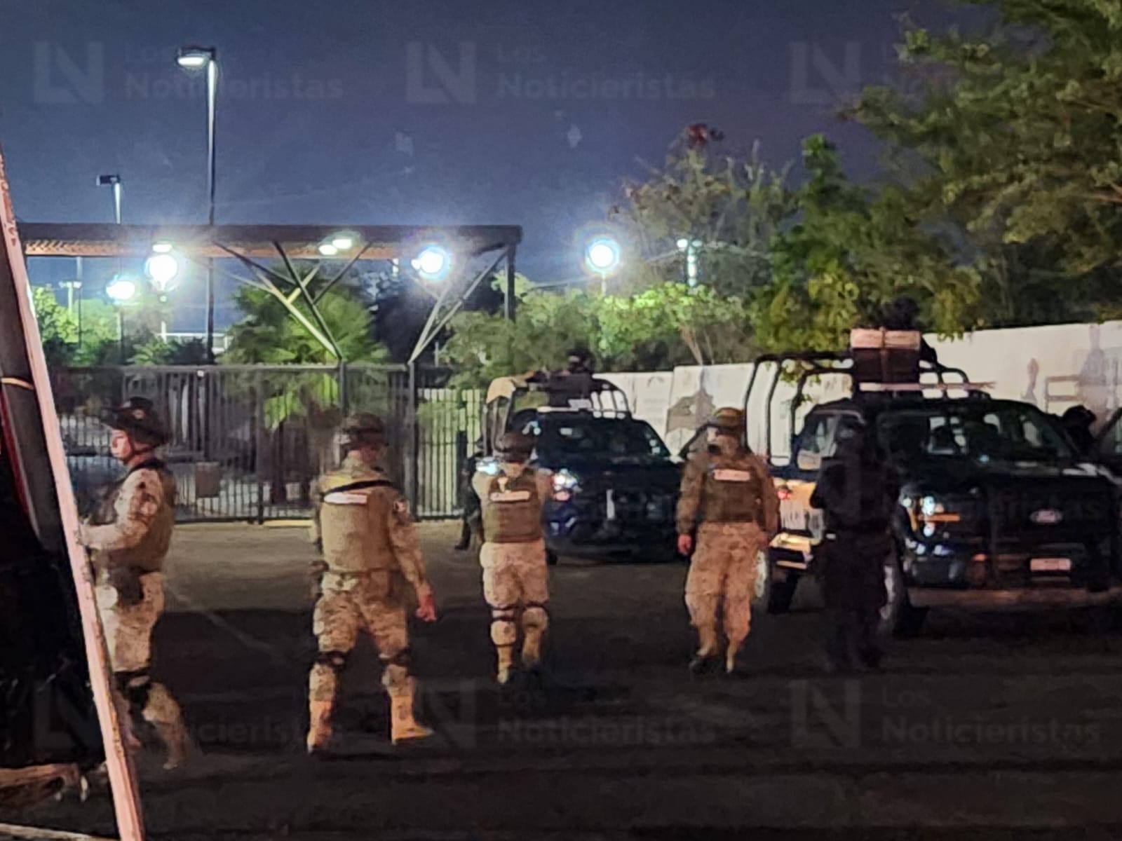 Detienen a hombres armados y realizan aseguramiento en Infonavit Humaya, Culiacán