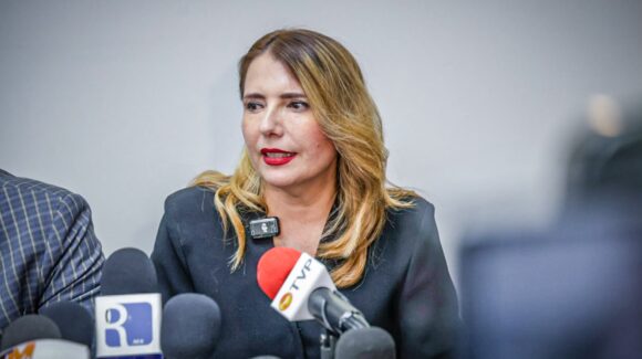 “Yo no estoy en campaña”: Roxana Rubio asegura que está recorriendo los municipios de Sinaloa en carácter de diputada