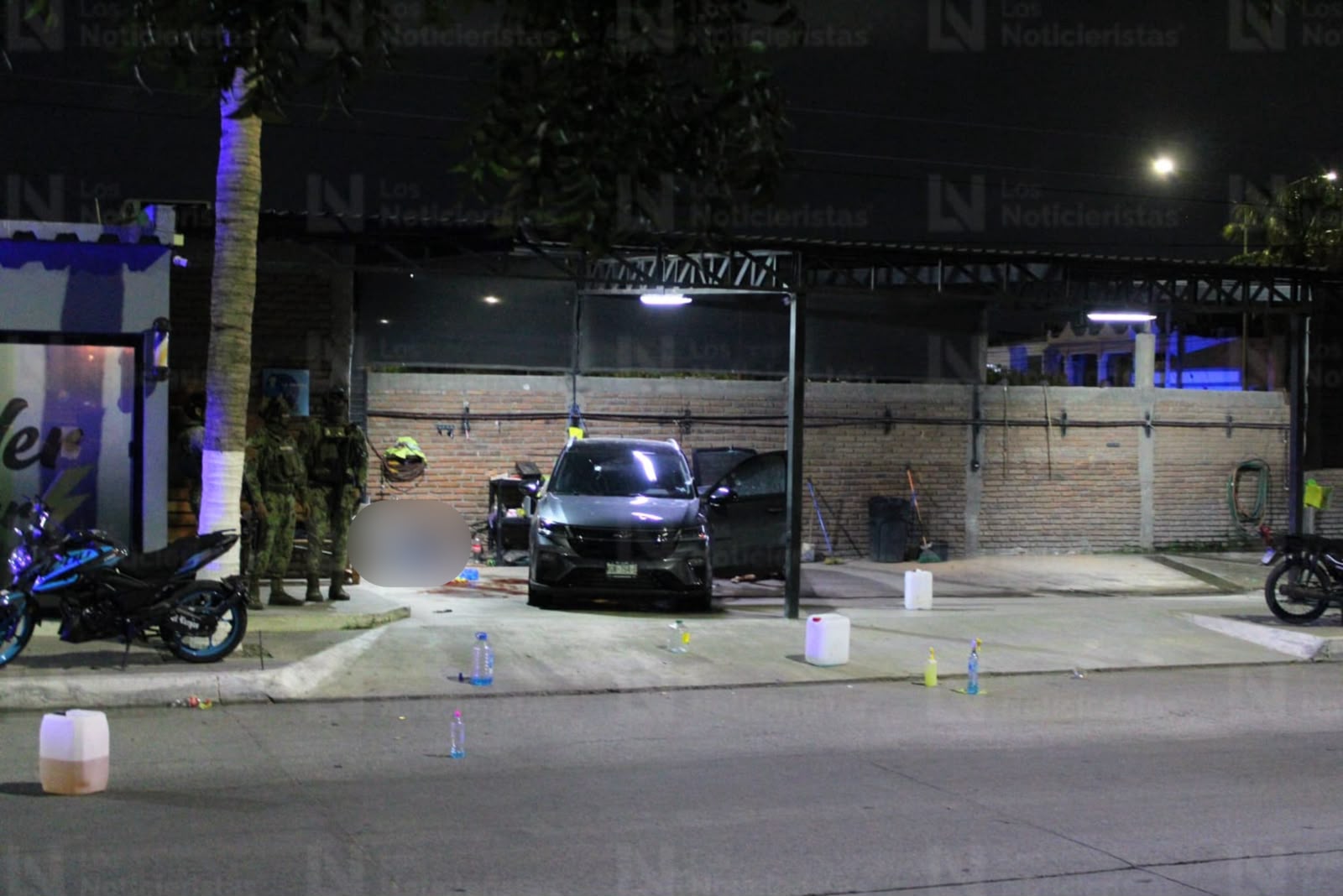 Dos muertos y dos heridos tras ataque armado en autolavado en Mazatlán
