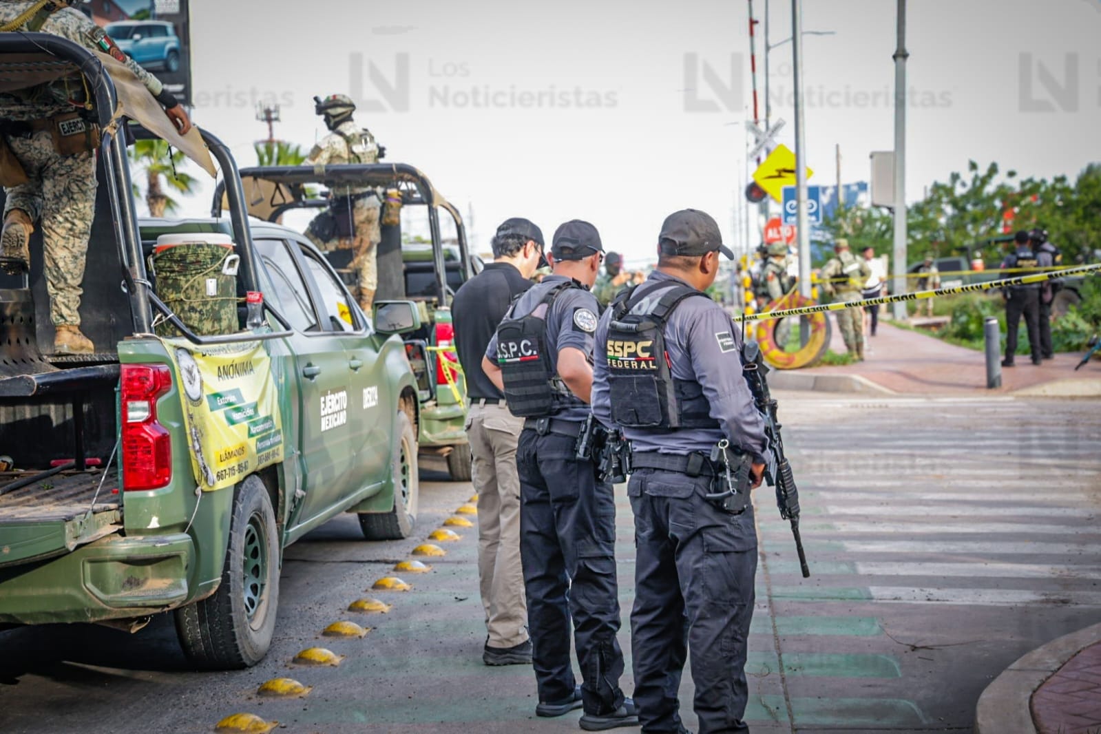 Ejecutan a dos hombres en una llantera del sector Villas del Río, Culiacán