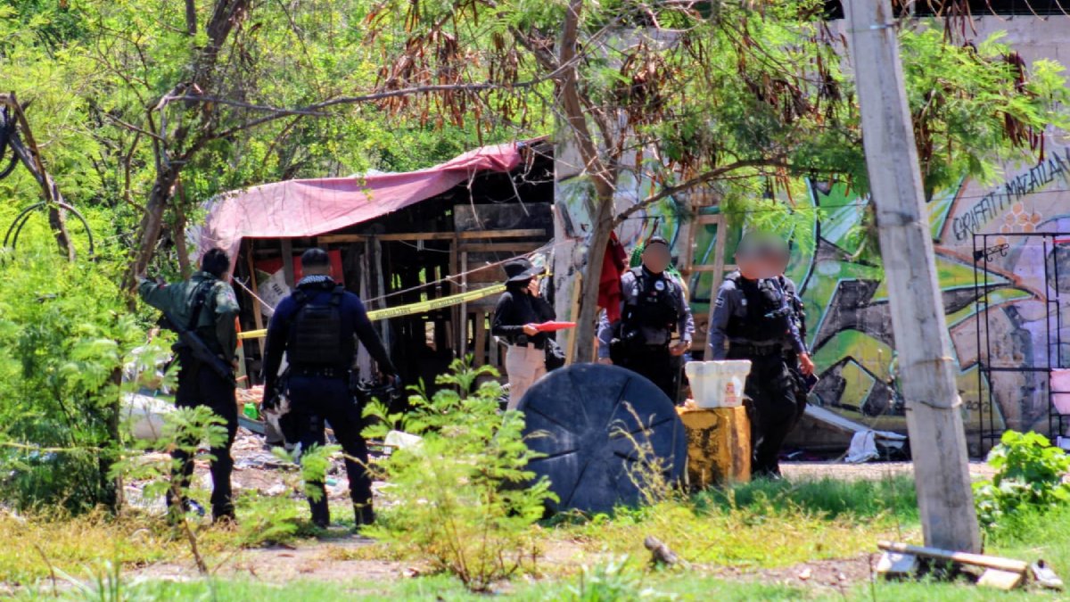 ejecutan a una mujer y hombre dentro de una choza de madera en mazatlan sinaloa