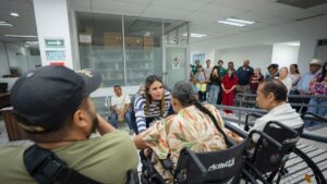 entrega de silla de ruedas de dif culiacan sin