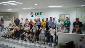 entrega de silla de ruedas de dif culiacan sinaloa