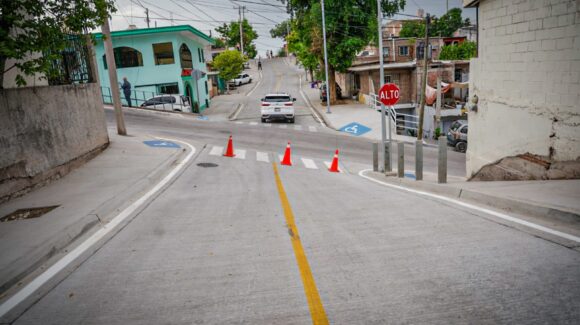 Culiacán, Sinaloa, suma 475 calles transformadas; Ana Miriam Ramos entrega 7 pavimentaciones en la 5 de Mayo