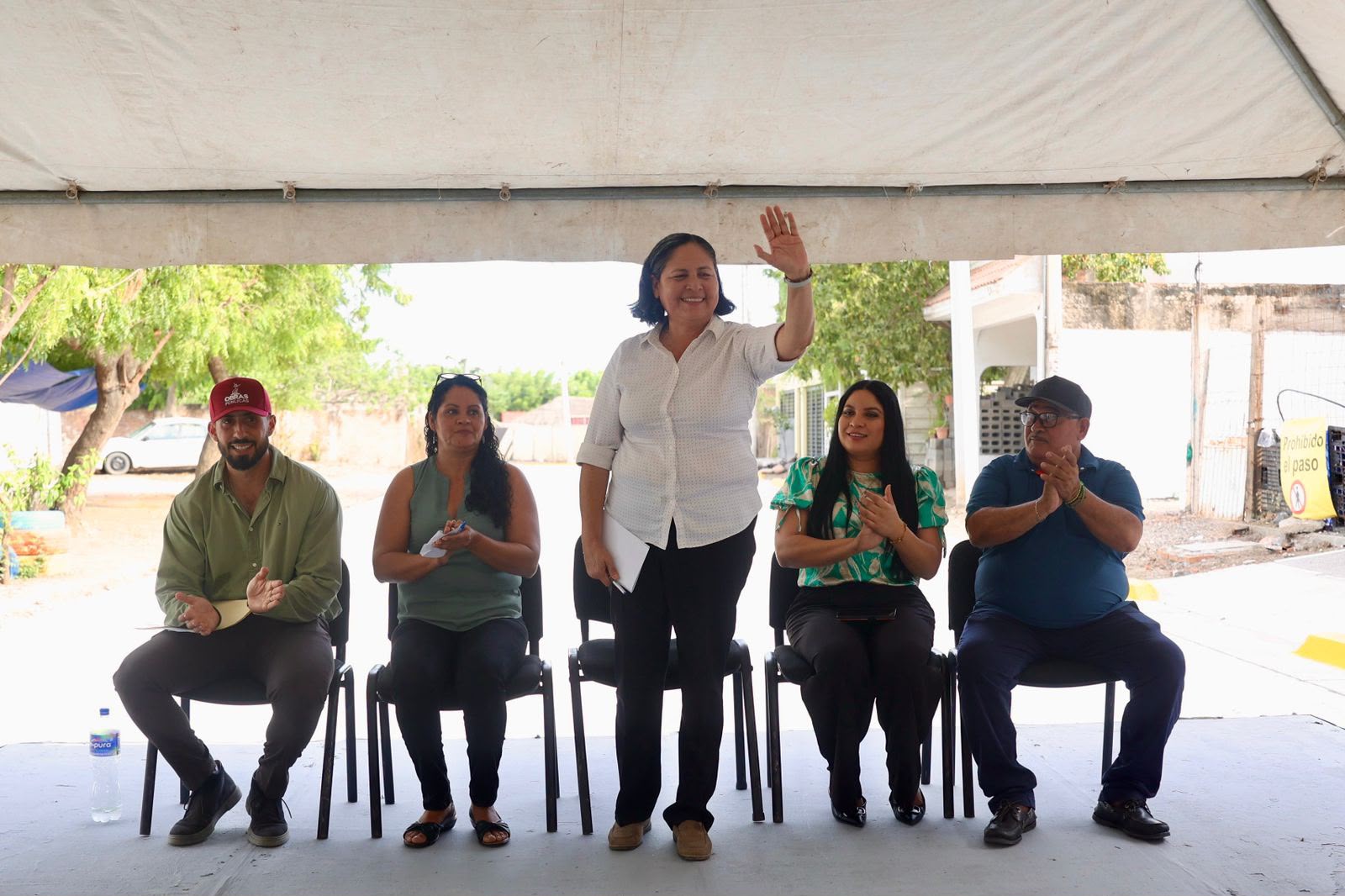 Entregan pavimentación en colonias Jaripillo y Libertad de Expresión, en Mazatlán