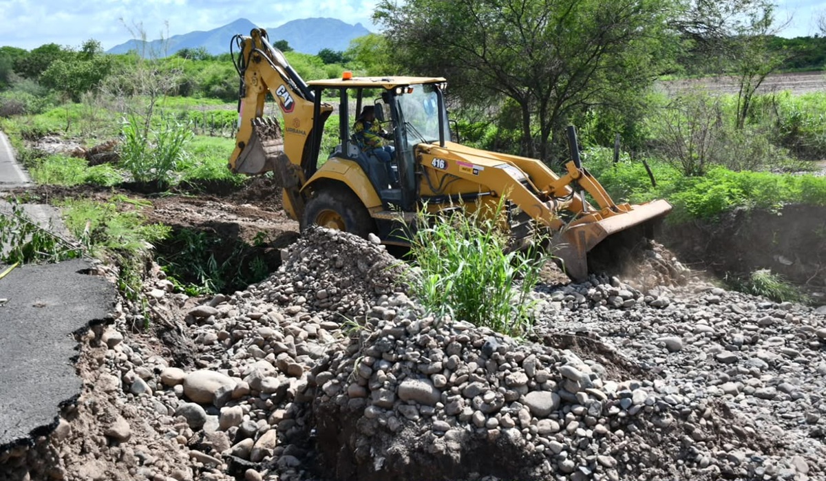 Evalúan daños en carreteras de Mocorito, tras fuertes lluvias