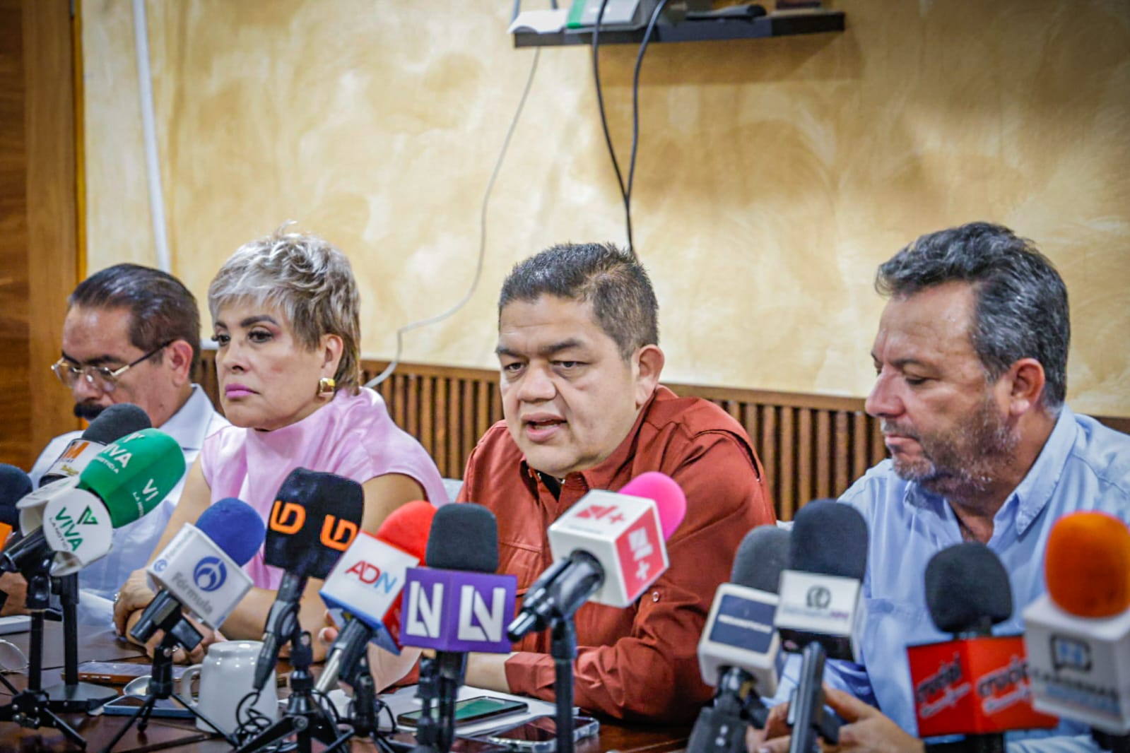 Colectivo de Organizaciones y Empresarios (CORE33)