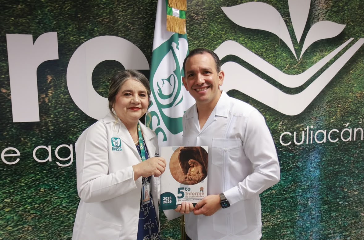 Evento construcción de Hospital Regional de Especialidades