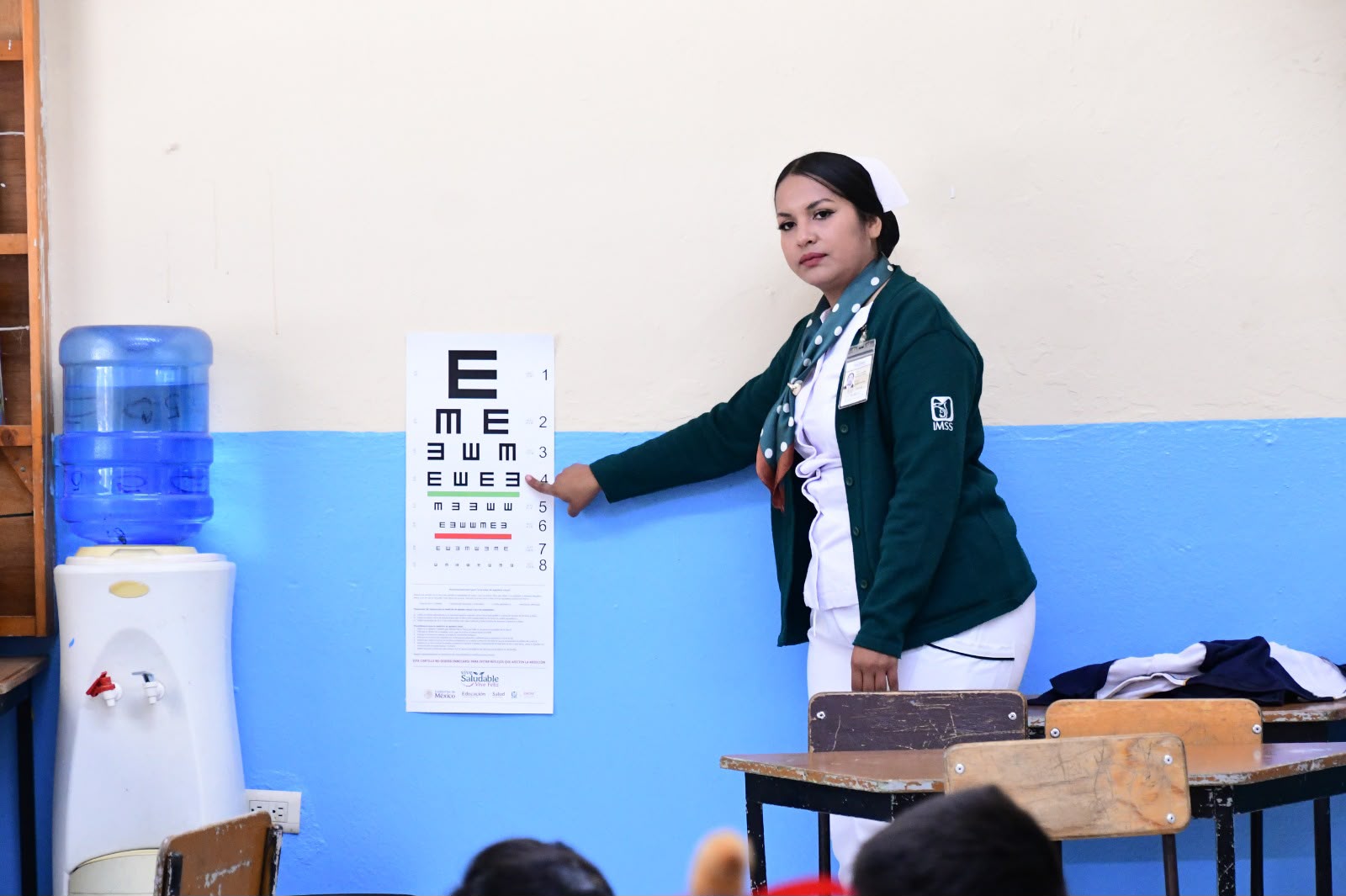 Examen de la vista en salón de clases