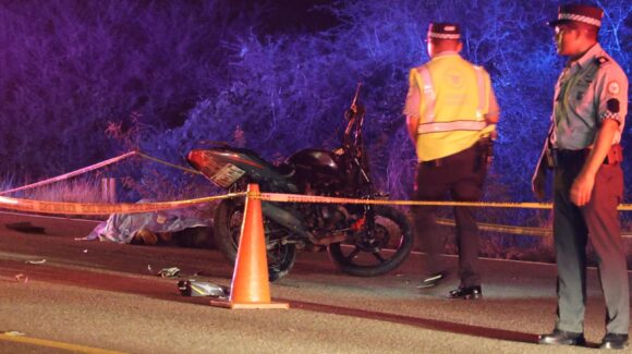 Motociclista pierde la vida tras ser arrollado en la carretera al Aeropuerto Internacional de Mazatlán, Sinaloa