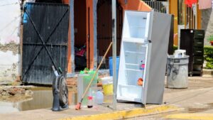 familias de ampliacion urias lo perdieron todo tras las inundaciones de mazatlan refri