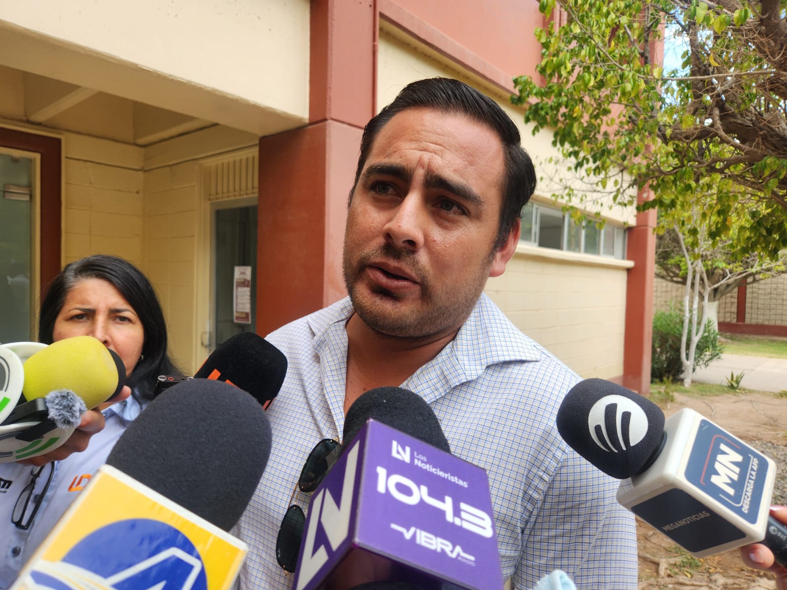 Felipe Montaño, miembro del Colectivo "Aquí No"