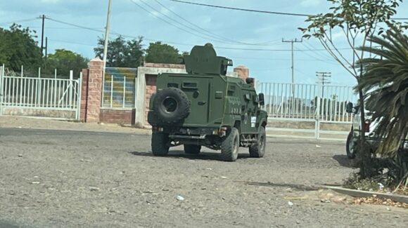 Fuerte operativo de fuerzas federales y estatales genera expectación en Guasave, Sinaloa