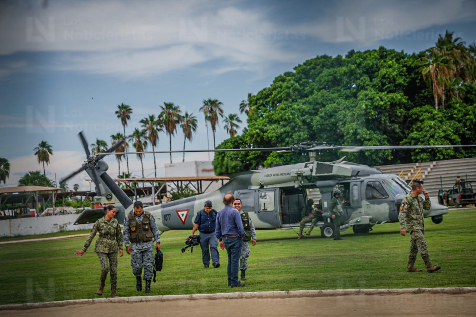Megamovilización del Ejército en Navolato era por Epigmenio Ibarra, conocido productor y periodista