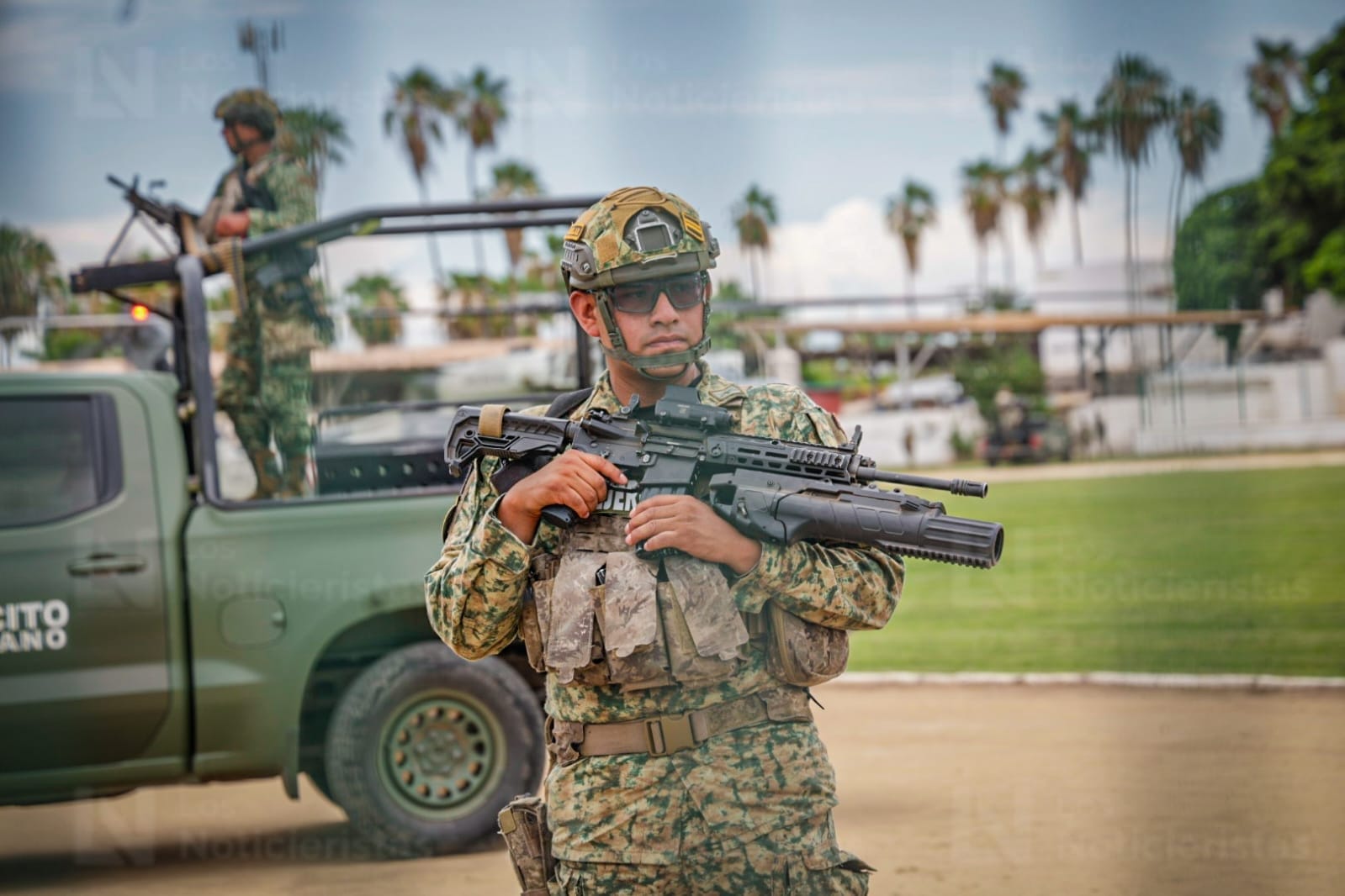 Megamovilización del Ejército en Navolato era por Epigmenio Ibarra, conocido productor y periodista