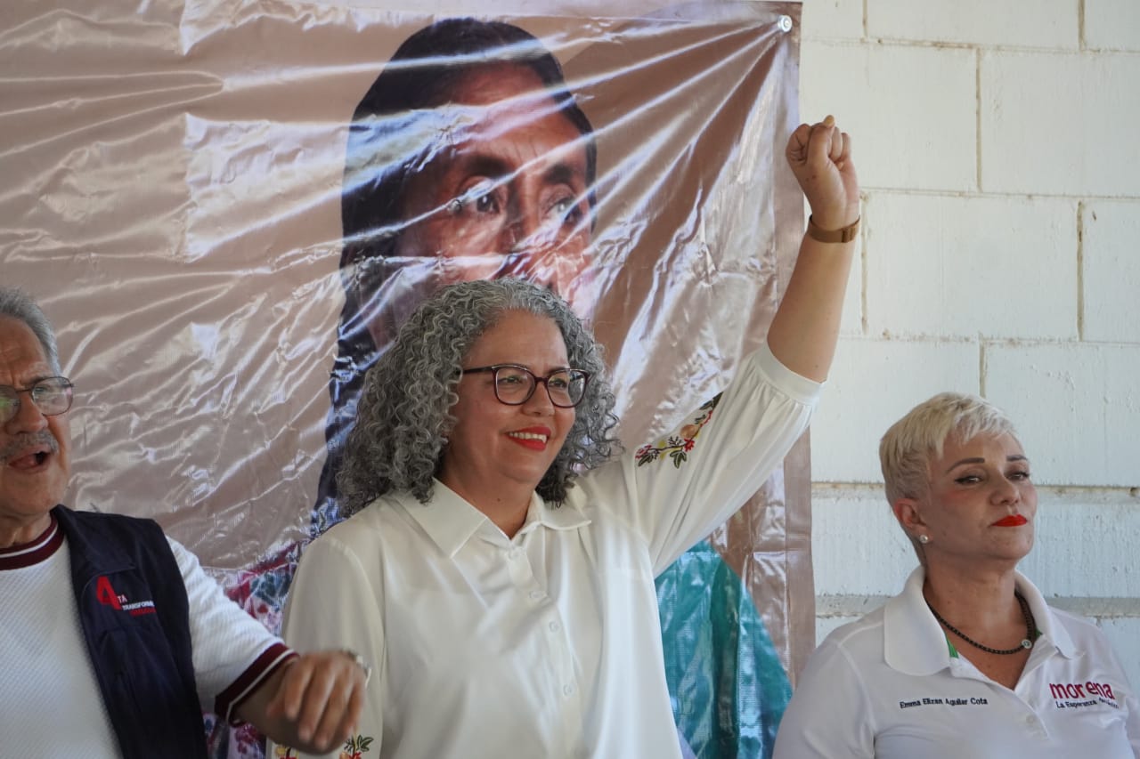 Graciela Domínguez sostiene encuentro con transportistas del centro de Sinaloa