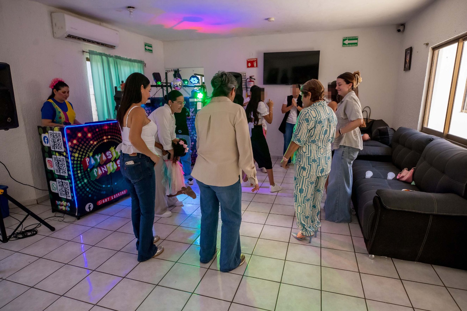 Niñas de Casa Hogar celebran fin de cursos junto a la alcaldesa de Guasave