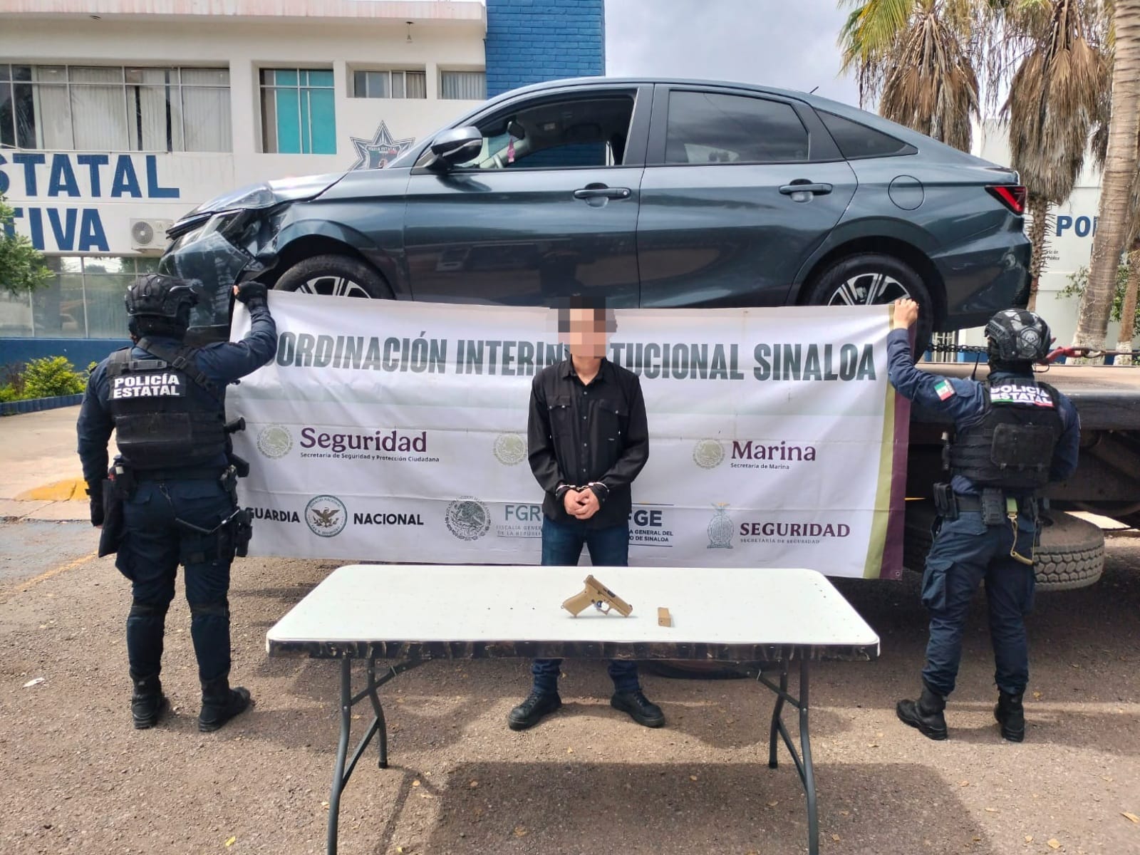 Hombre detenido en Villa Universidad, Culiacán