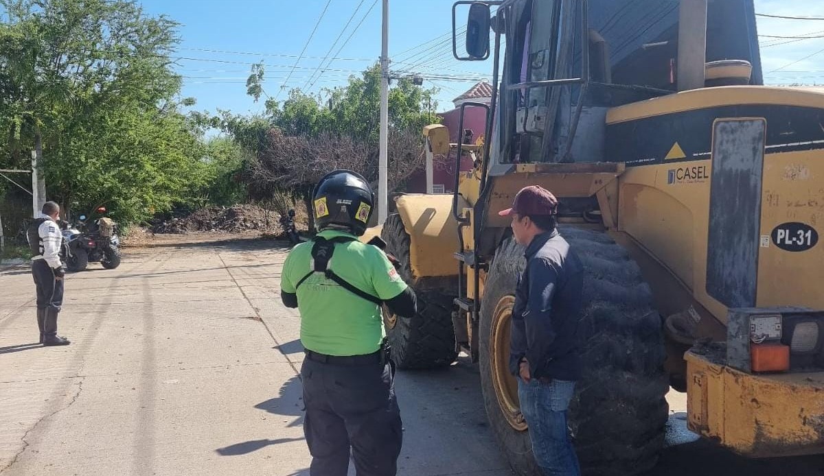 Hombre sufre descarga eléctrica en Prado Bonito, en Los Mochis
