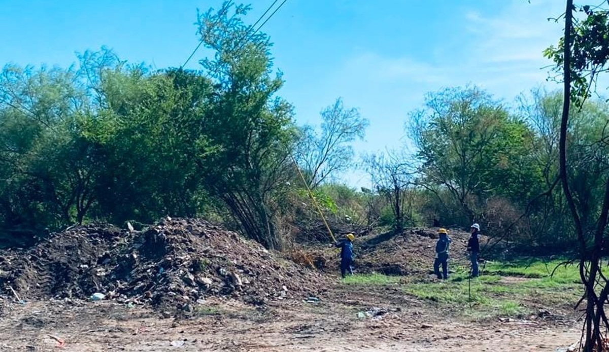 Hombre sufre descarga eléctrica en Prado Bonito, en Los Mochis