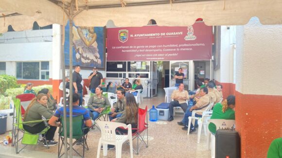 “No vamos contra los trabajadores”: Ayuntamiento de Guasave explica reingeniería, pone de ejemplo la Biblioteca Municipal