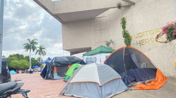 Stashag en Guasave ofrece levantar la huelga de inmediato si Ayuntamiento elimina cláusula sobre reingeniería