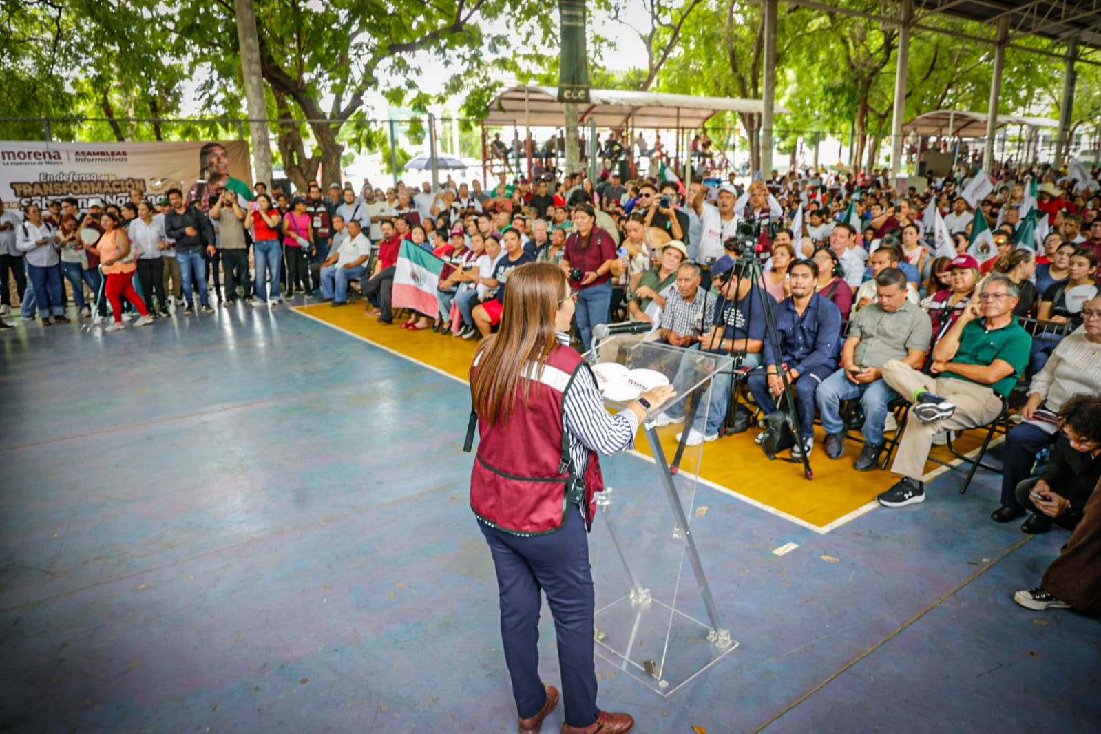 Imelda Castro Castro
